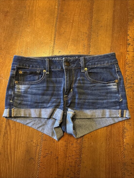 American Eagle Outfitters Pants - American Eagle Super Stretch Shortie Shorts Size 8